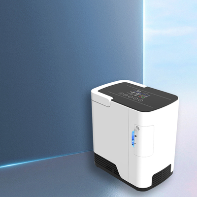 Portable  1 Litre Oxygen Concentrator Low Noise Adjustable 1L - 7L For Home Use